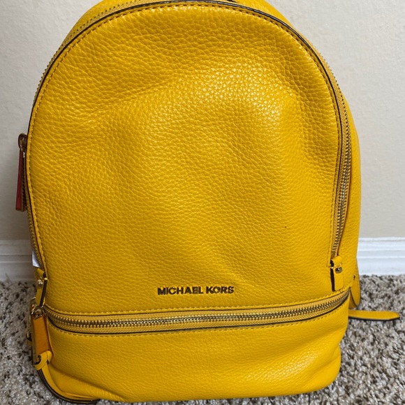 Michael Kors backpack - Picture 1 of 4